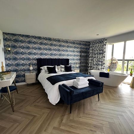 Loudoun Mains Luxury Lodges Newmilns Extérieur photo